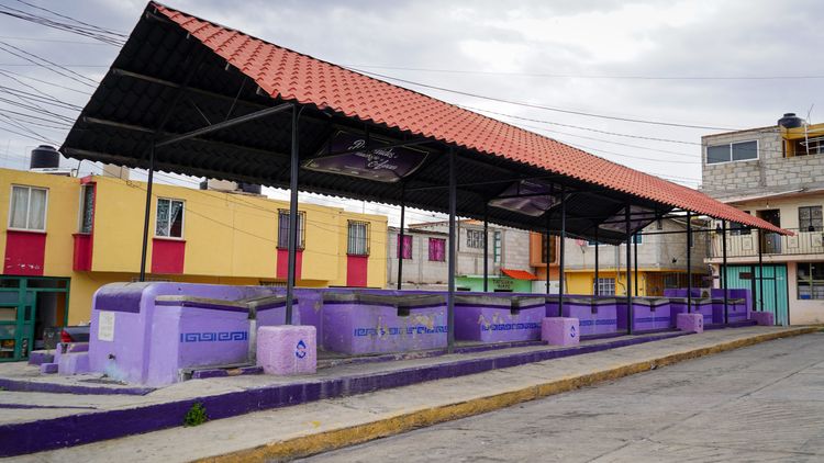 LOS LAVADEROS DE APAN 
